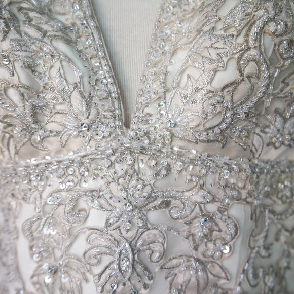 💍 Allure Bridals Beaded Halter Bridal Top Separates | Wedding Gown Top | Size 4 - Picture 2 of 9